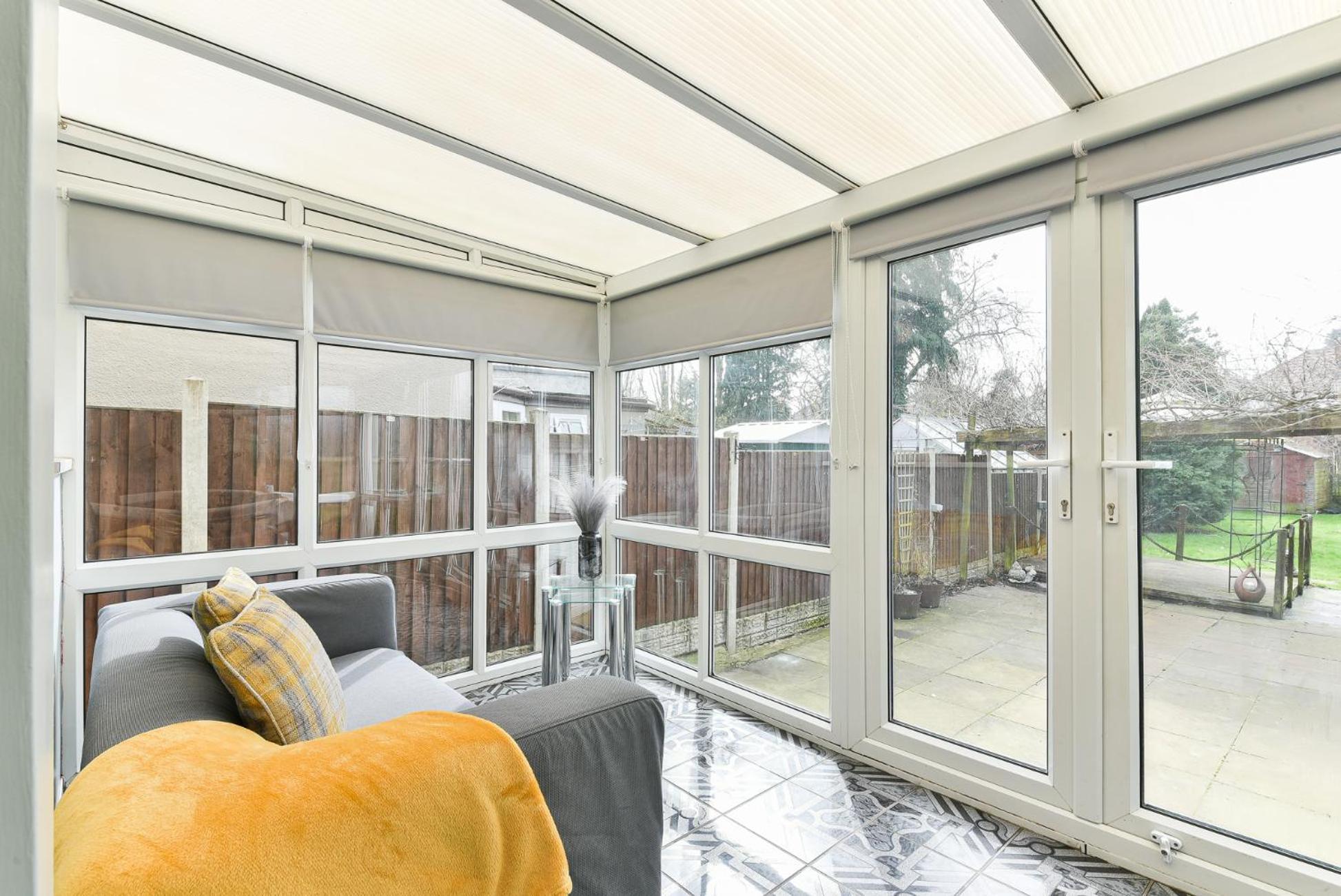 Holiday home Fabulous 3 Bedroom House Near Black Country Museum Contractors & Families Tipton